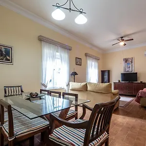 https://gran-apartamento-avenida-57.es-andalucia.com